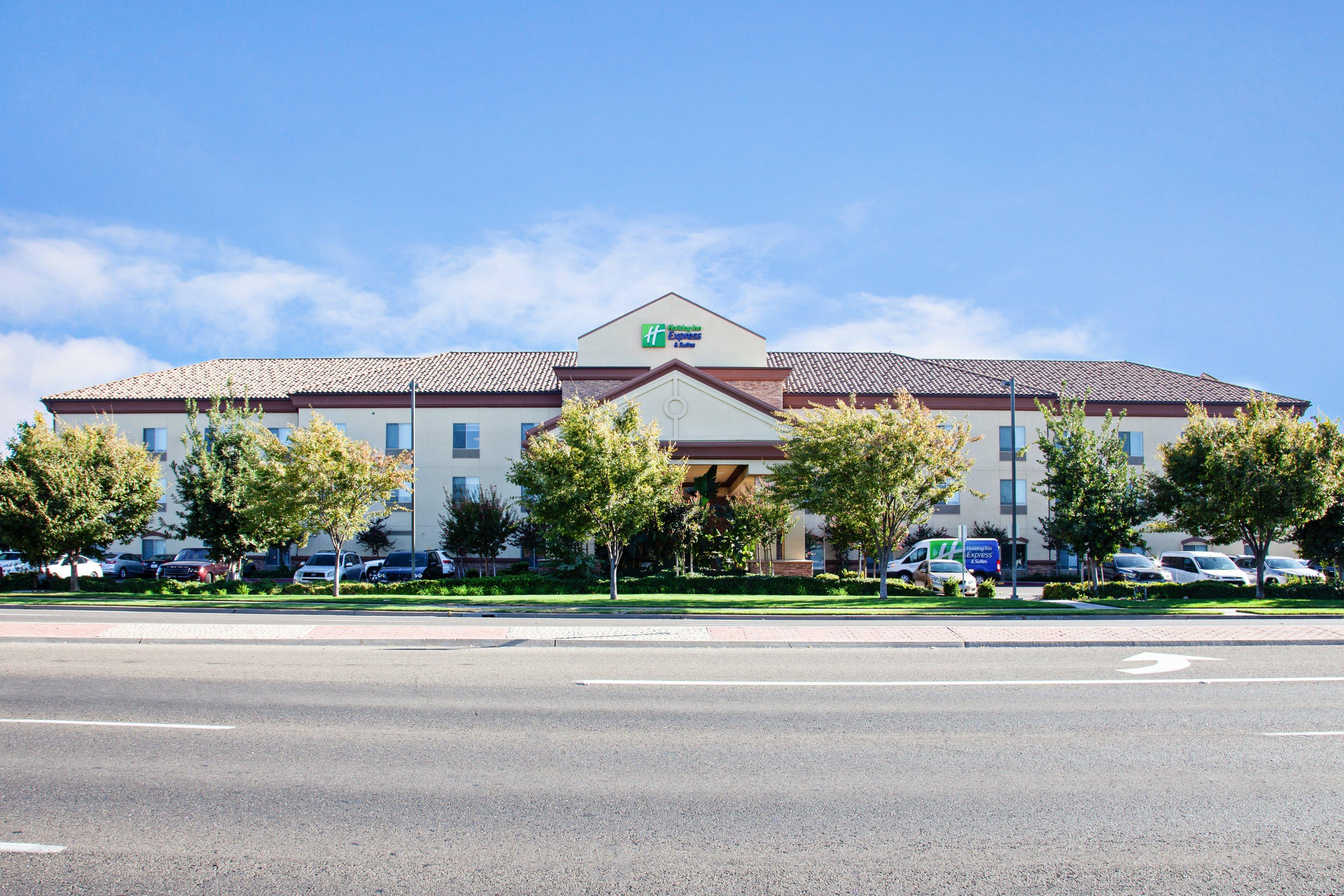 Holiday Inn Express & Suites Clovis Fresno Area By Ihg Екстериор снимка