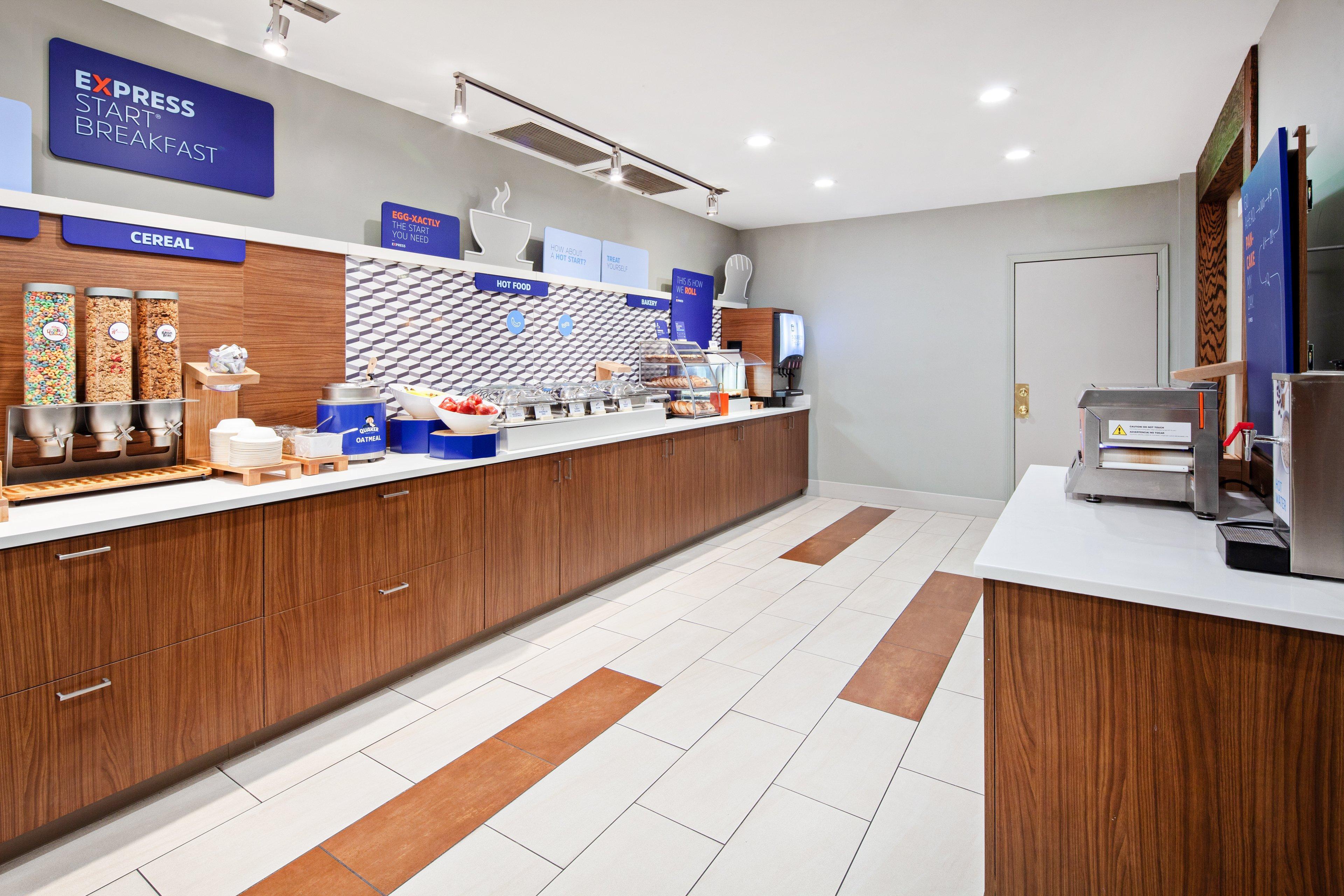 Holiday Inn Express & Suites Clovis Fresno Area By Ihg Екстериор снимка