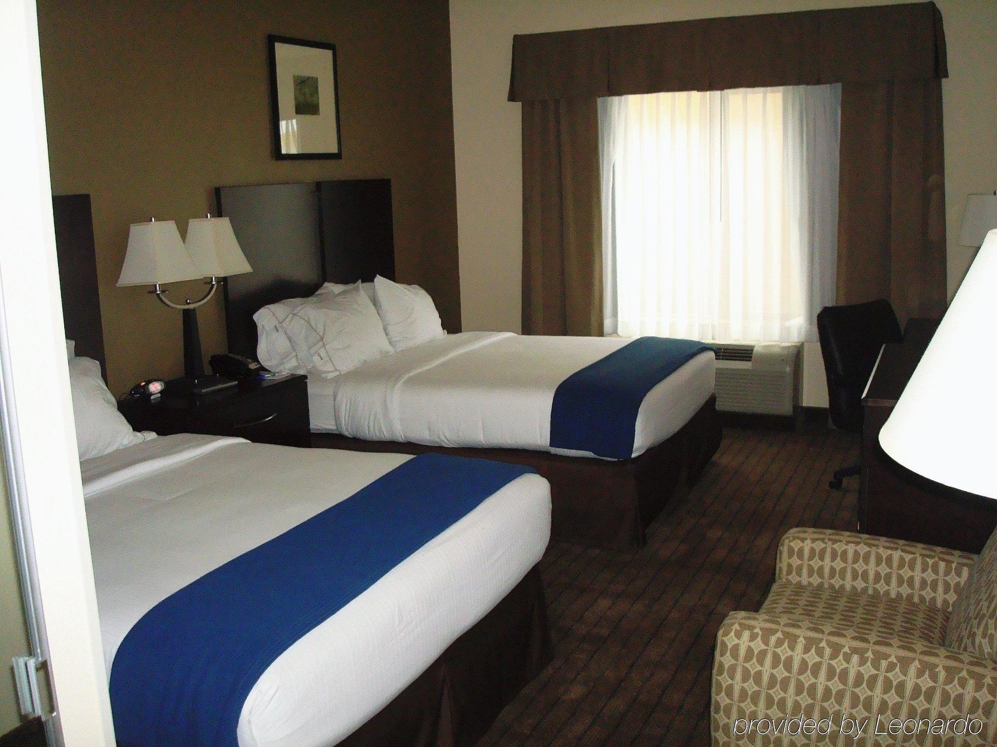 Holiday Inn Express & Suites Clovis Fresno Area By Ihg Екстериор снимка