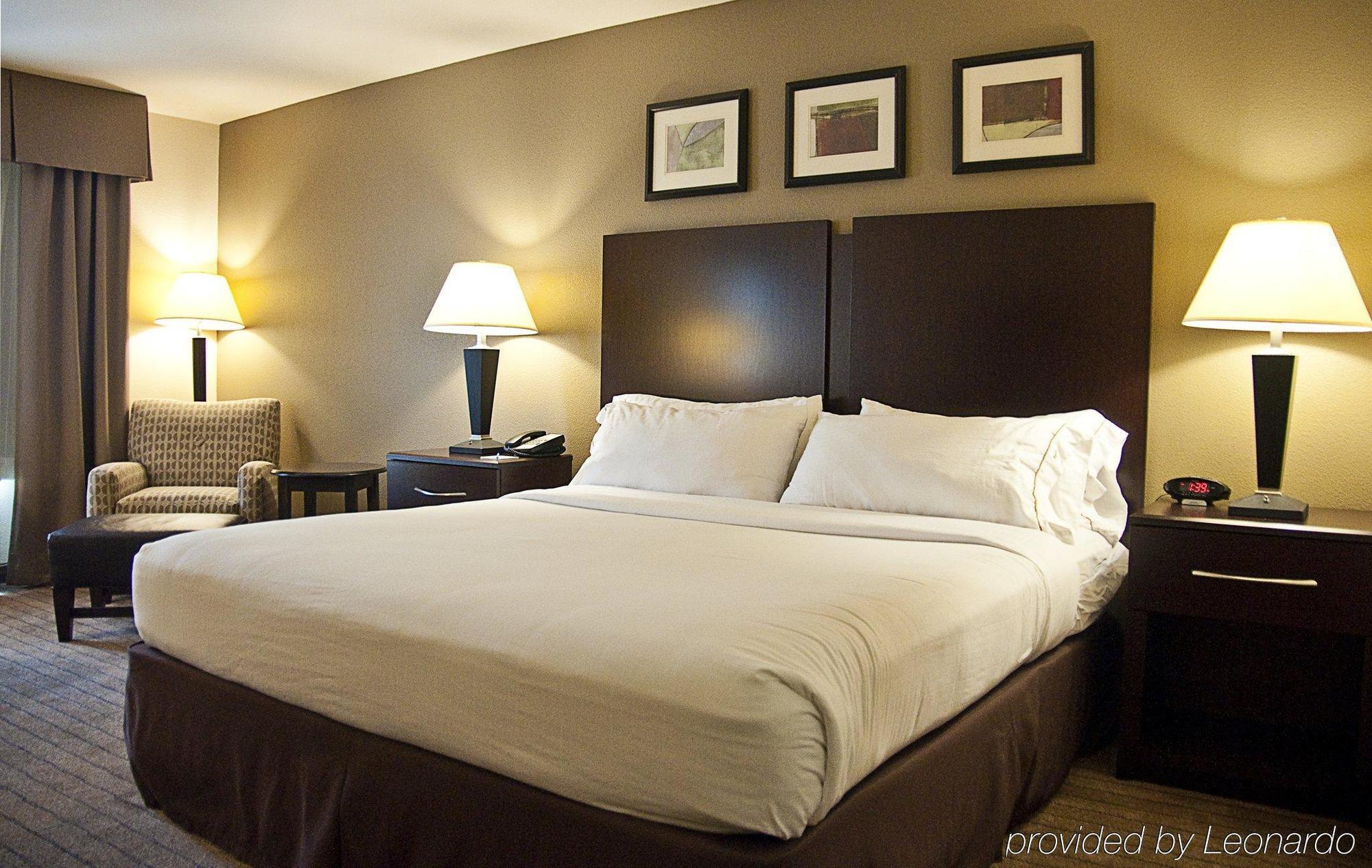 Holiday Inn Express & Suites Clovis Fresno Area By Ihg Екстериор снимка